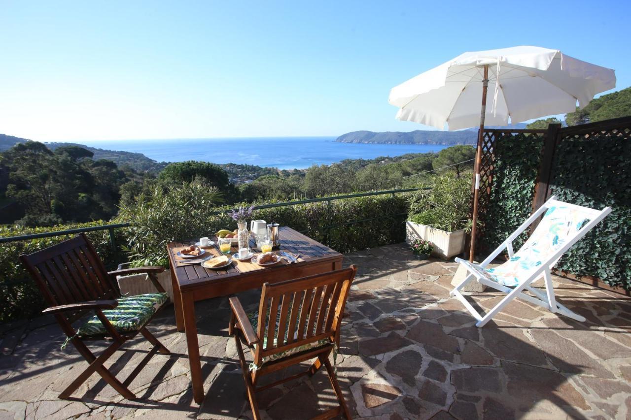 Ca' La Stella Sea-View Apartments Porto Azzurro Exterior photo